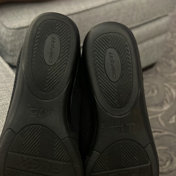 LifeStride Intra Women's Flats Black - Picture 9 of 9